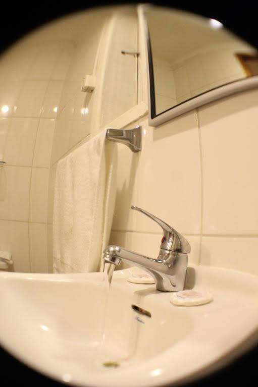 Hostal Hielo Sur ปุนตาอาเรนาส ภายนอก รูปภาพ