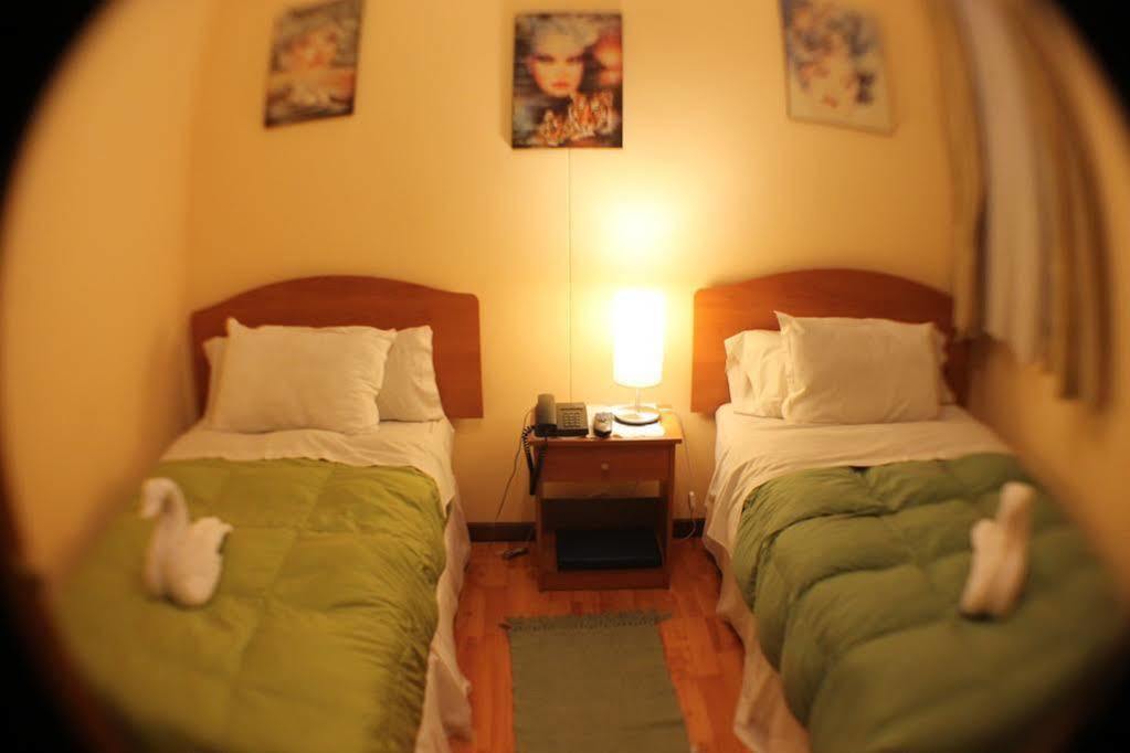 Hostal Hielo Sur ปุนตาอาเรนาส ภายนอก รูปภาพ